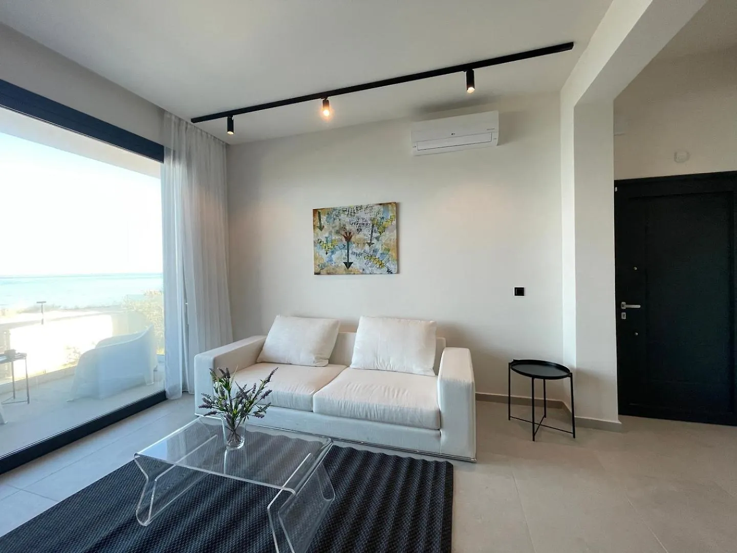 Villa Grace Polychrono