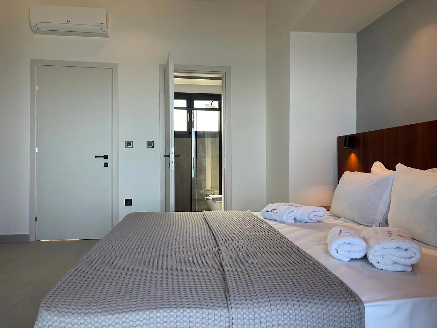 Villa Grace Polychrono Greece